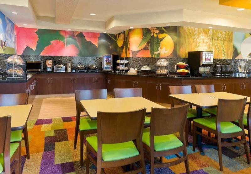 Fairfield Inn & Suites Lexington Keeneland Airport Exterior foto